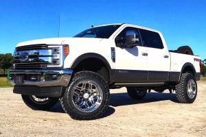 2019 Ford F-250 Super Duty XLT FX4 Crew Cab on Forgiato Wheels (Quadrato-T)